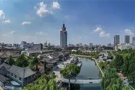 山东济宁喜提热搜，因一女士点外卖备注要个鸭屁股喂小狗被赠两斤图片