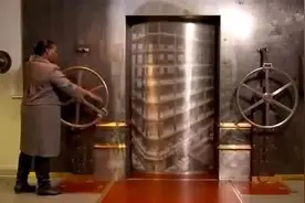 美元重新挂钩黄金？听着匪夷所思，实则步步惊心图片