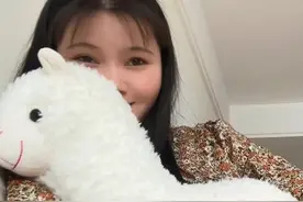28岁月入5万的女生，一天都在忙啥？图片