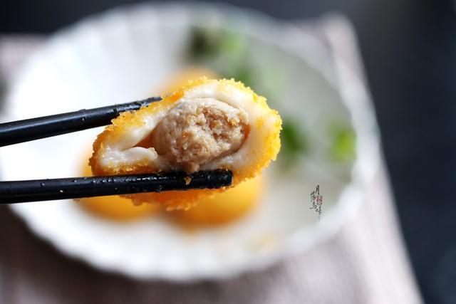 速冻汤圆可以油炸吗？记住2点，个个金黄不炸裂，根本不用扎孔