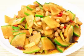 自制速成腌萝卜，不晒不等，当天就能吃，萝卜入味又爽脆，好吃图片