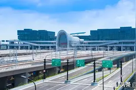杭州一地铁口修到了田中央？网友：这里大有来头图片
