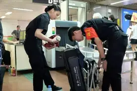 越来越多地铁“正式工”辞职，究竟为了啥？内部人员道出实情图片