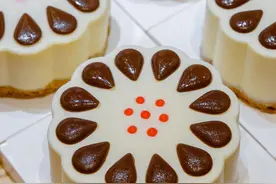 枣花蛋糕来了！仅在北京稻香村图片