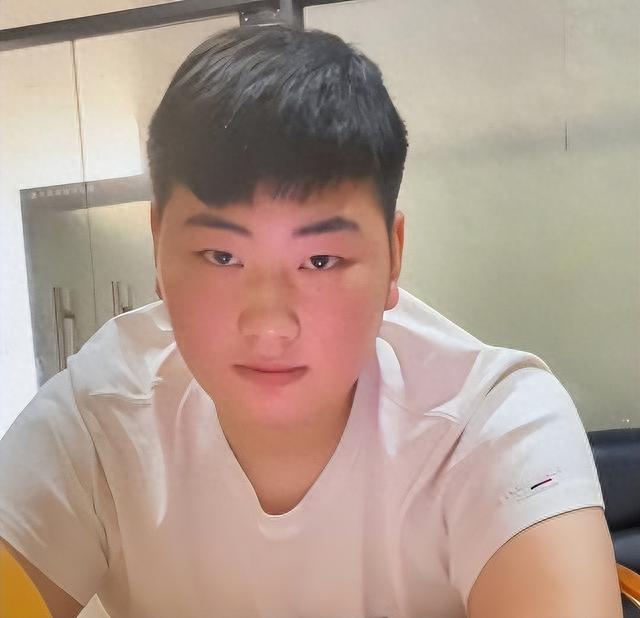 原形毕露！大衣哥北京“豪宅”曝光，想不到竟是这种人！