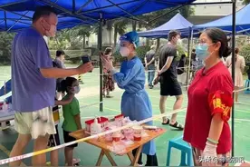 神鸟快评 | 谢谢你，每一个朝前走的成都人图片