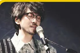 他在巅峰期被雪藏8年，患病暴瘦40斤，如今53岁翻红掀起回忆杀图片