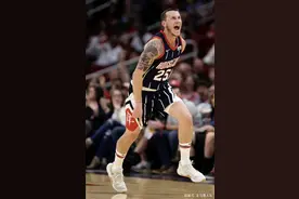 当今联盟前十的落选秀，他们是双脚踩泥的追梦人图片