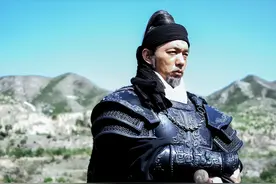 打仗前白起严禁士兵吃羊肉，有一士兵不服，白起：你走50步试试图片