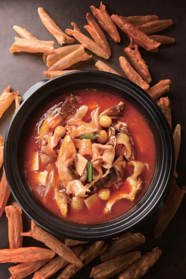 牛尾巴和花胶 花胶牛尾汤的做法