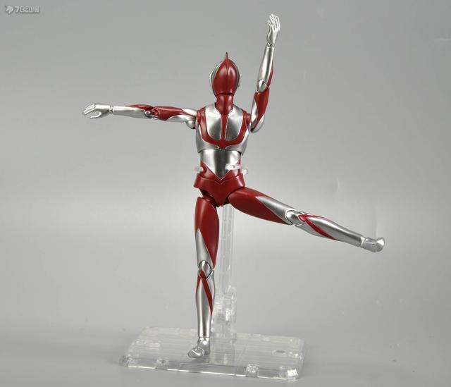 78官测：THREE ZERO FIGZERO系列 新·奥特曼