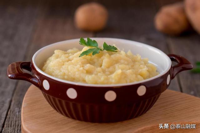 花胶牛奶冻 方块 做花胶牛奶冻