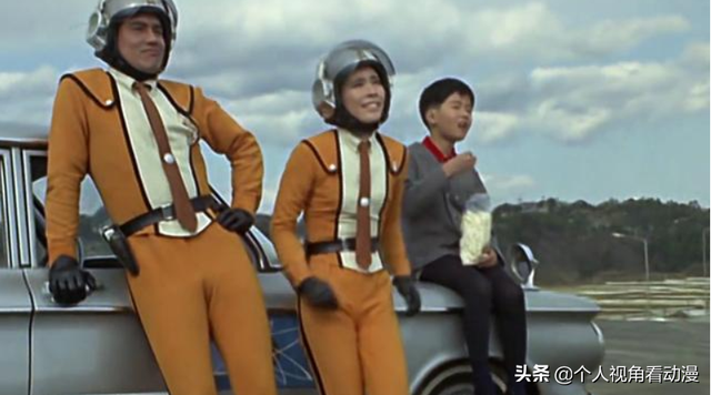 情人节特辑：奥特曼中那些说不清的暧昧关系，就属泰罗最风流？