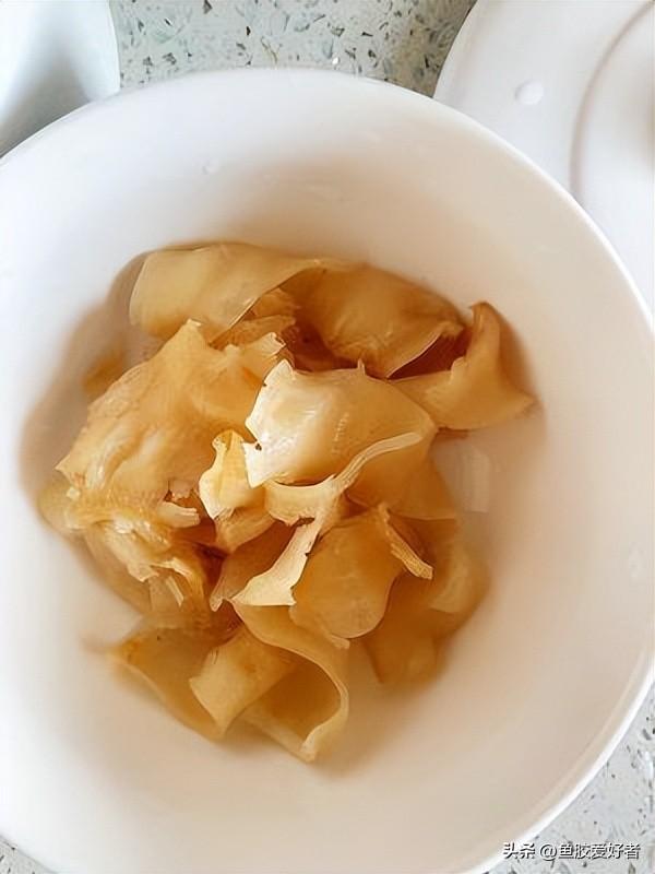 花胶元贝鸡汤的做法 花胶元贝鸡汤的做法窍门