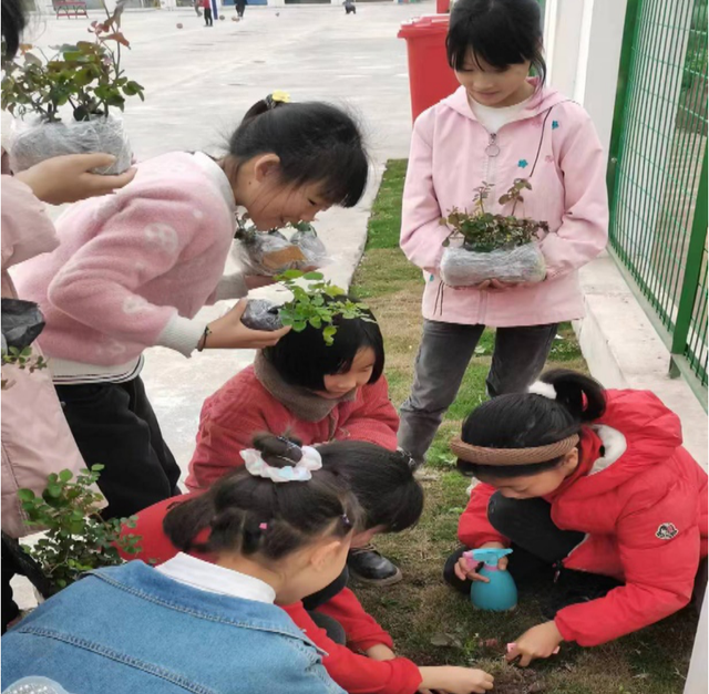 四川省民生研究会新媒体中心-官网