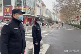 淮安交警稳守苏北“中场”力保春运安全“出线”图片