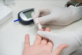 高血糖，病根在“脾肾”，一张方子活血化瘀、脾肾双补，巧降血糖图片