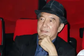 他欺辱舒淇，甩发妻娶新欢，晚年患癌无药治，女儿拒绝出席葬礼图片