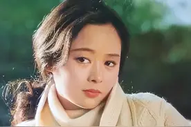 演员张瑜：成名后去美国发展与丈夫离婚，65岁单身，至今无儿无女图片