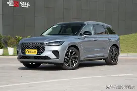 新车 | 售24.58万起，2.0T+8AT/升级贯穿大屏，新款林肯冒险家上市图片