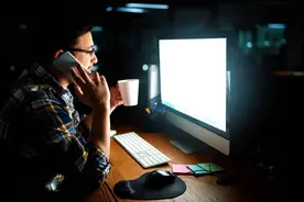 我在丈夫的电脑上发现了他的秘密：“你和你的秘密都离开我吧！”图片