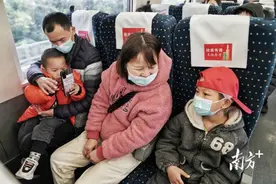 南方+关注黔粤劳务合作：从贵州到广东，这一家人坐着专车跨越千里找到一份工作图片