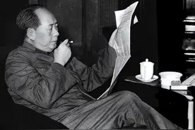 当年开除过毛泽东的校长，晚年穷困潦倒，毛主席闻讯：送1200斤米图片