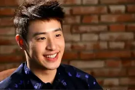 “隐形海王”潘玮柏把妹记图片