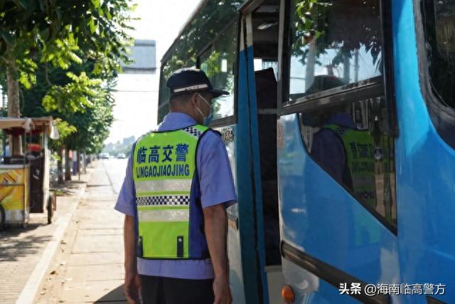 逾期不处理交通违法上海，3661起临高公安交警紧盯这类重点交通违法行为→ 配图09