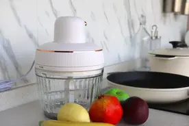 上得厅堂 下得厨房 七彩叮当绞肉机图片