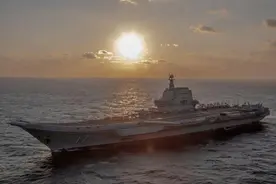 航母一箱油只够买一套房？小国不造航母的原因，就是因为买不起房图片