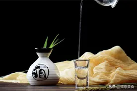 请客喝酒“开场白”不会说，行家：学会3句行话，酒局再多都不怕图片