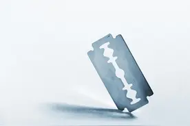 思维利器：奥卡姆剃刀法则图片
