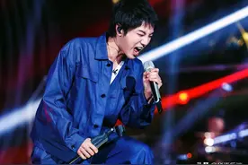 “萧敬腾和华晨宇谁唱歌更难听？”知名声乐家如此解答图片