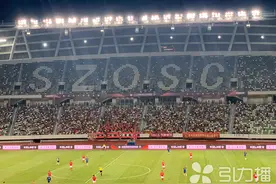 中甲联赛苏州东吴3:0无锡吴钩！公益看台小球迷免费看球！图片