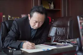 一个寻亲男孩的22年图片