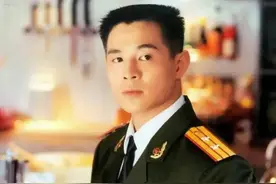 李连杰放弃中国国籍移居美国，最后却加入新加坡国籍这是为什么？图片