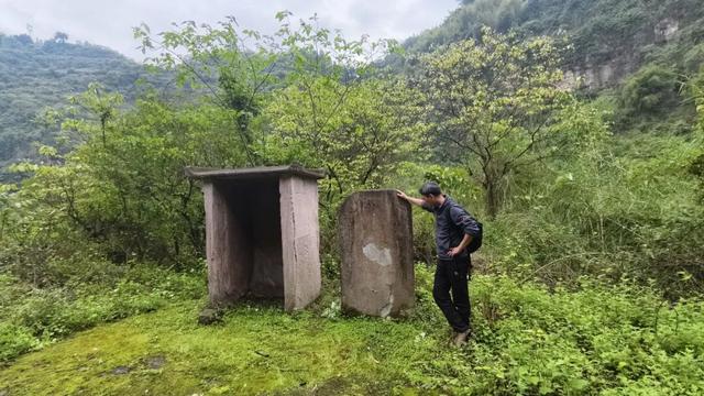 綦江永新石灰沟古道，至今保持原始风貌，太平桥背后故事悲壮感人