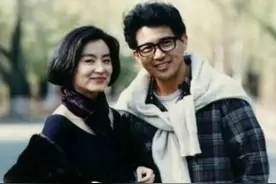 秦汉:离婚后十多年迟迟不肯娶林青霞，只因他爱的还是他前妻图片
