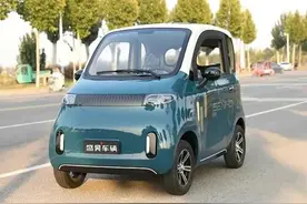 盛昊电动四轮车，最大续航180公里，室内宽敞，适合老年人代步图片