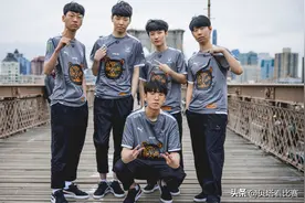 再见chovy！为了补刀放弃胜利！GEN淘汰后，粉丝吐槽：中路差距图片