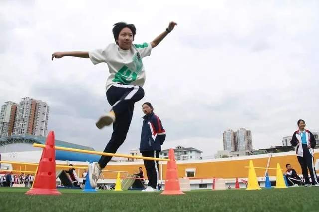 四川省民生研究会新媒体中心-官网