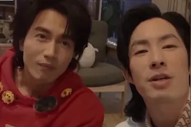 F4言承旭吴建豪惊喜同框，一起给周渝民拜年，只字未提朱孝天图片