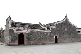 这个“慷慨捐赠，惠及多方”的宁波男人在故乡捐建最多图片
