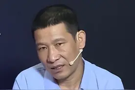 10年丈夫从家门口抱回一弃婴，孩子长大后像丈夫，妻子要求做DNA图片