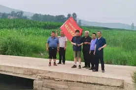 涅水河畔话皋狼图片