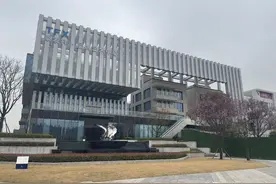 春寒料峭回暖尚早，陕系房企“领地意识”仍在图片