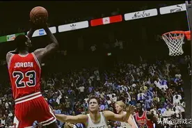 体育模拟游戏《NBA 2K23》在MyTEAM中有了全新的玩法图片