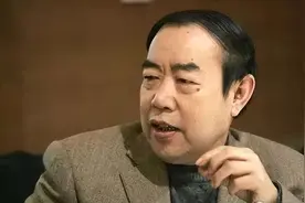 一字万金的贾平凹，当年娶妻，母亲要求不瞎就行，其中辛酸谁人知图片
