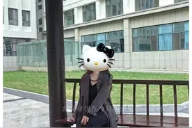 吃瓜了，山东某大学凉亭事件：威海校区视频曝光，成校园打卡圣地图片